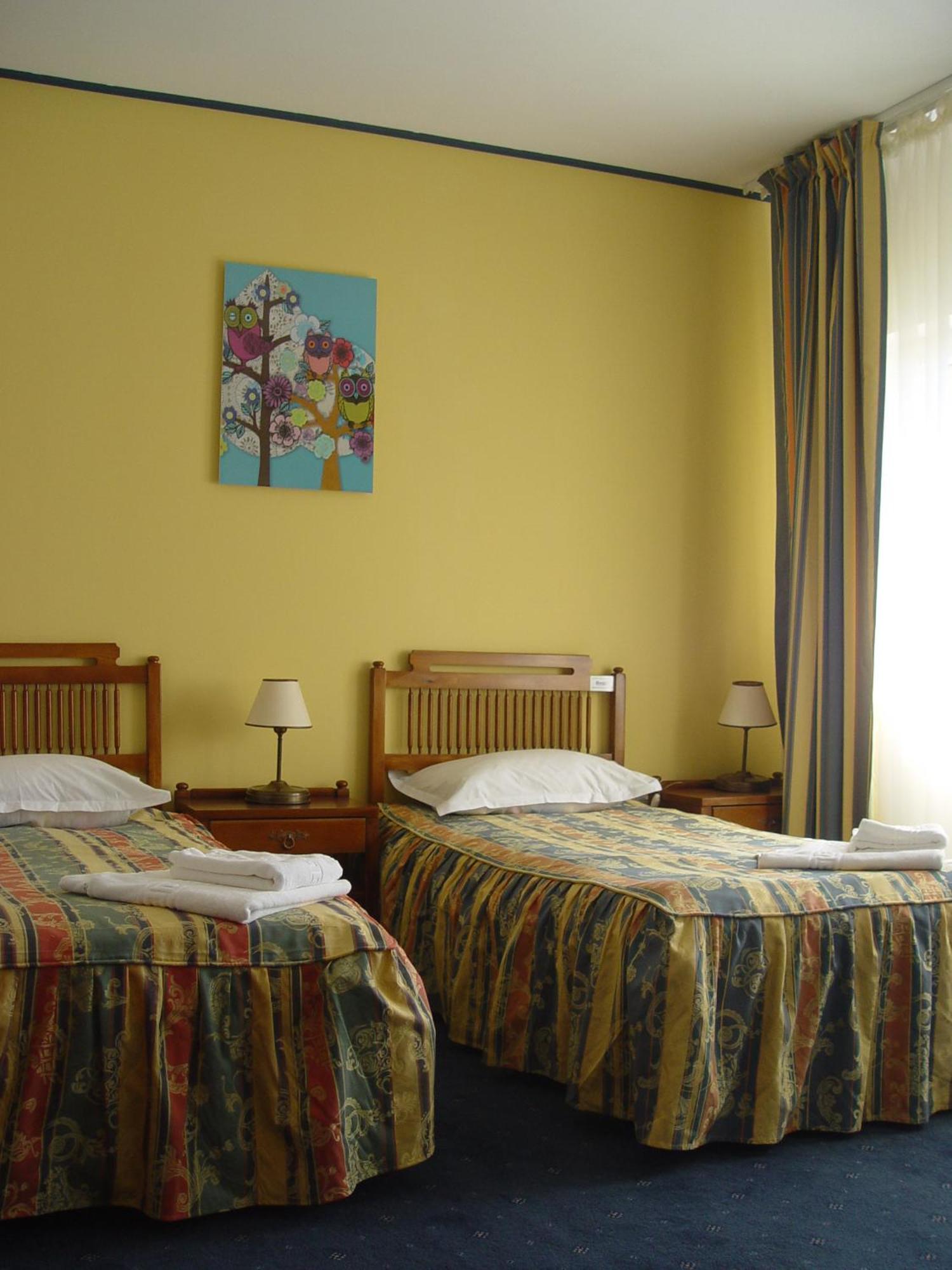 Hotel Astra Brašov Exteriér fotografie